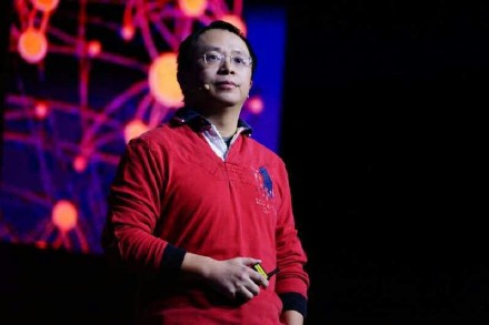 360最勵(lì)志：發(fā)價(jià)值10億美元股份